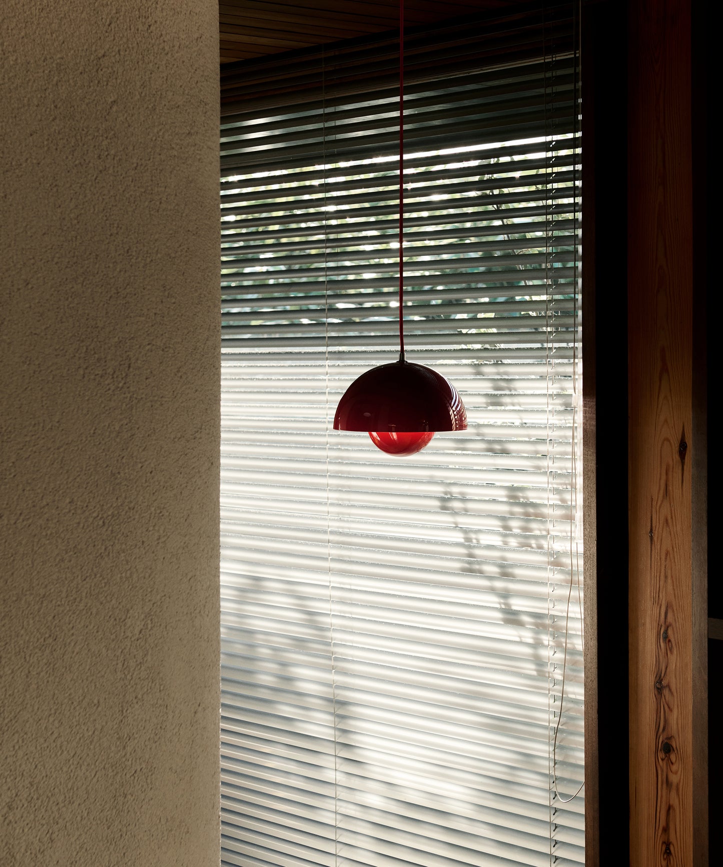 Flowerpot Pendant VP1