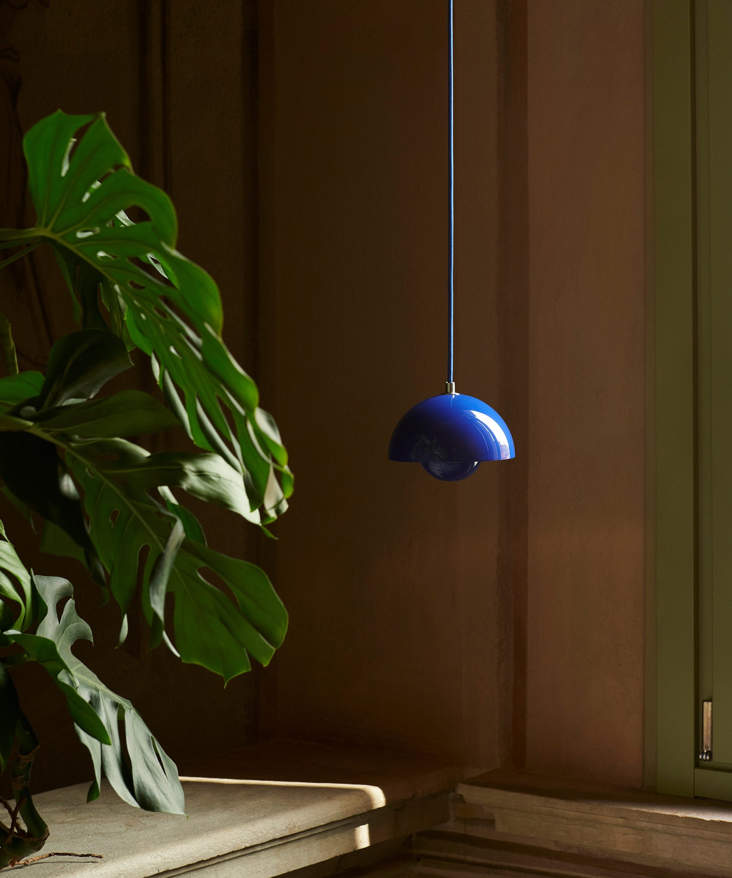 Flowerpot Pendant VP10