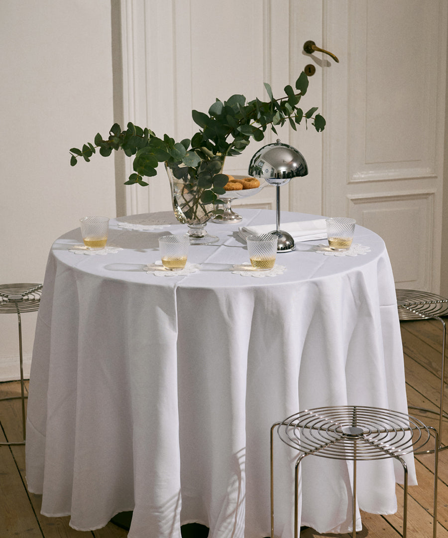 Flowerpot Portable Table Lamp VP9