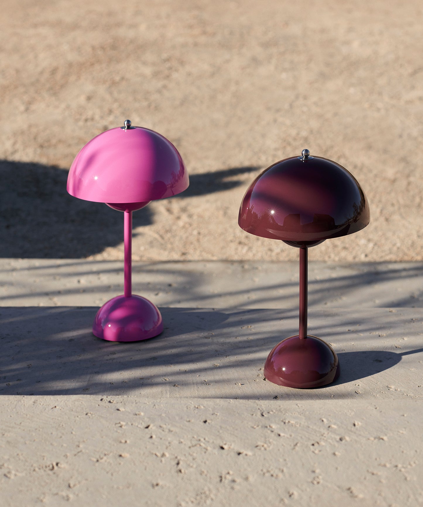 Flowerpot Portable Table Lamp VP9