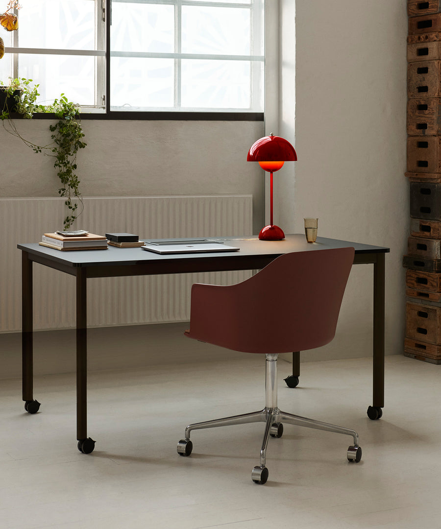 Flowerpot Table Lamp VP3