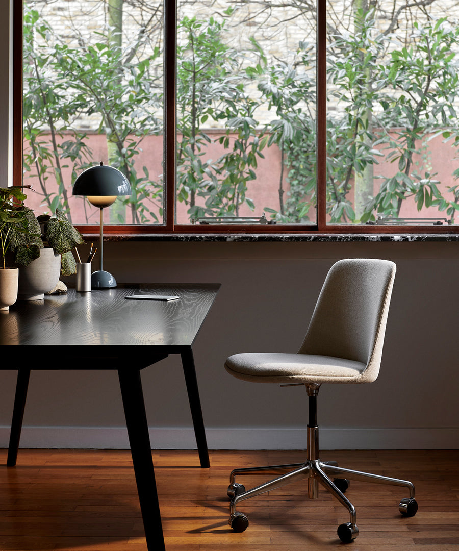 Flowerpot Table Lamp VP3