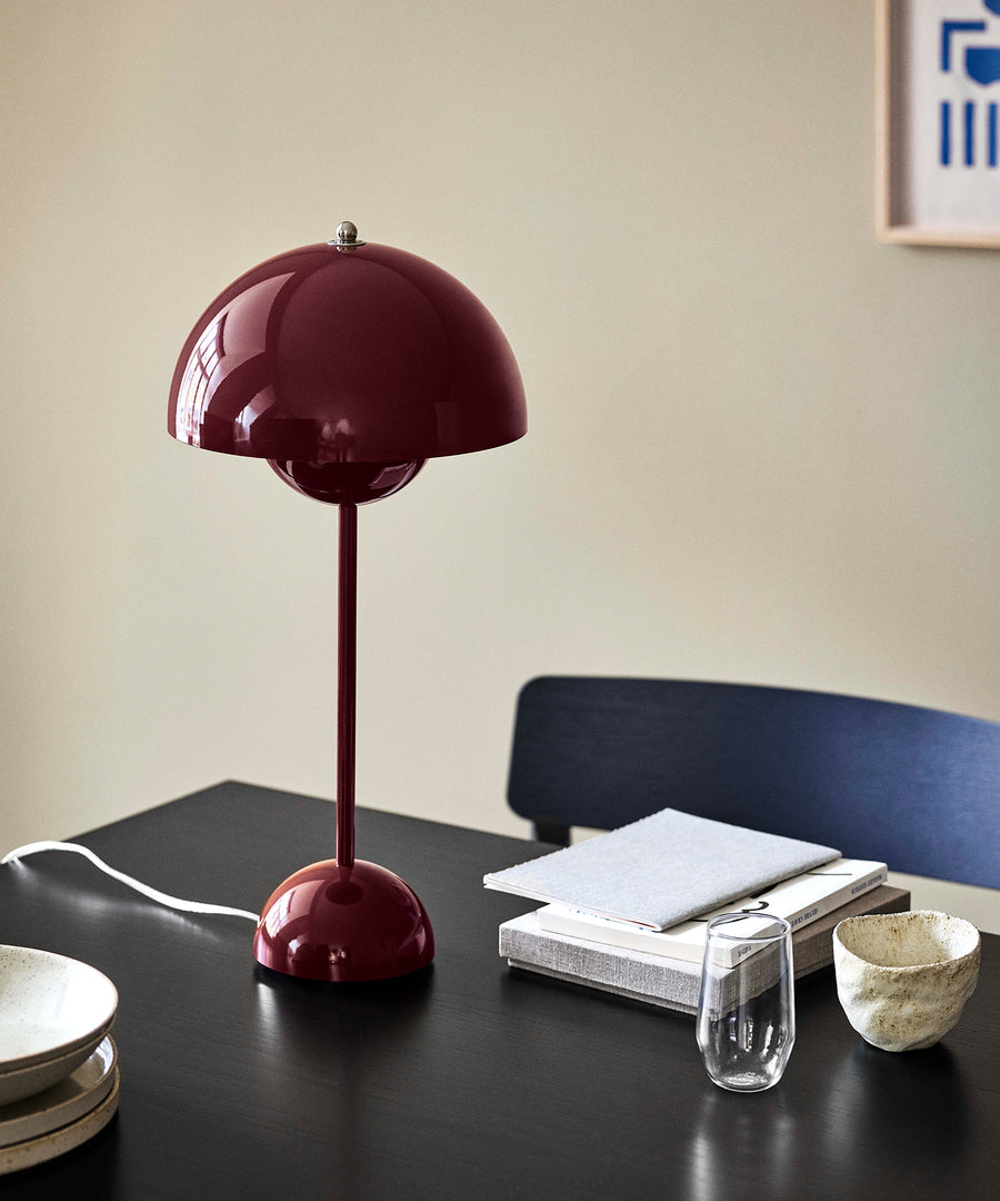 Flowerpot Table Lamp VP3