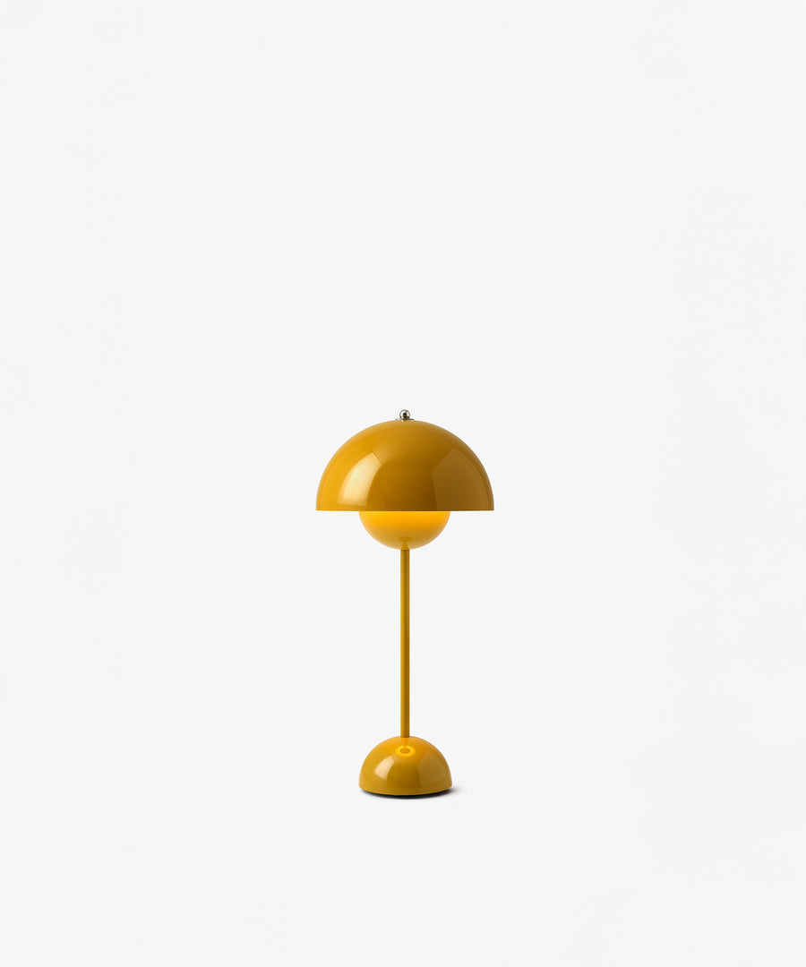 Flowerpot Table Lamp VP3