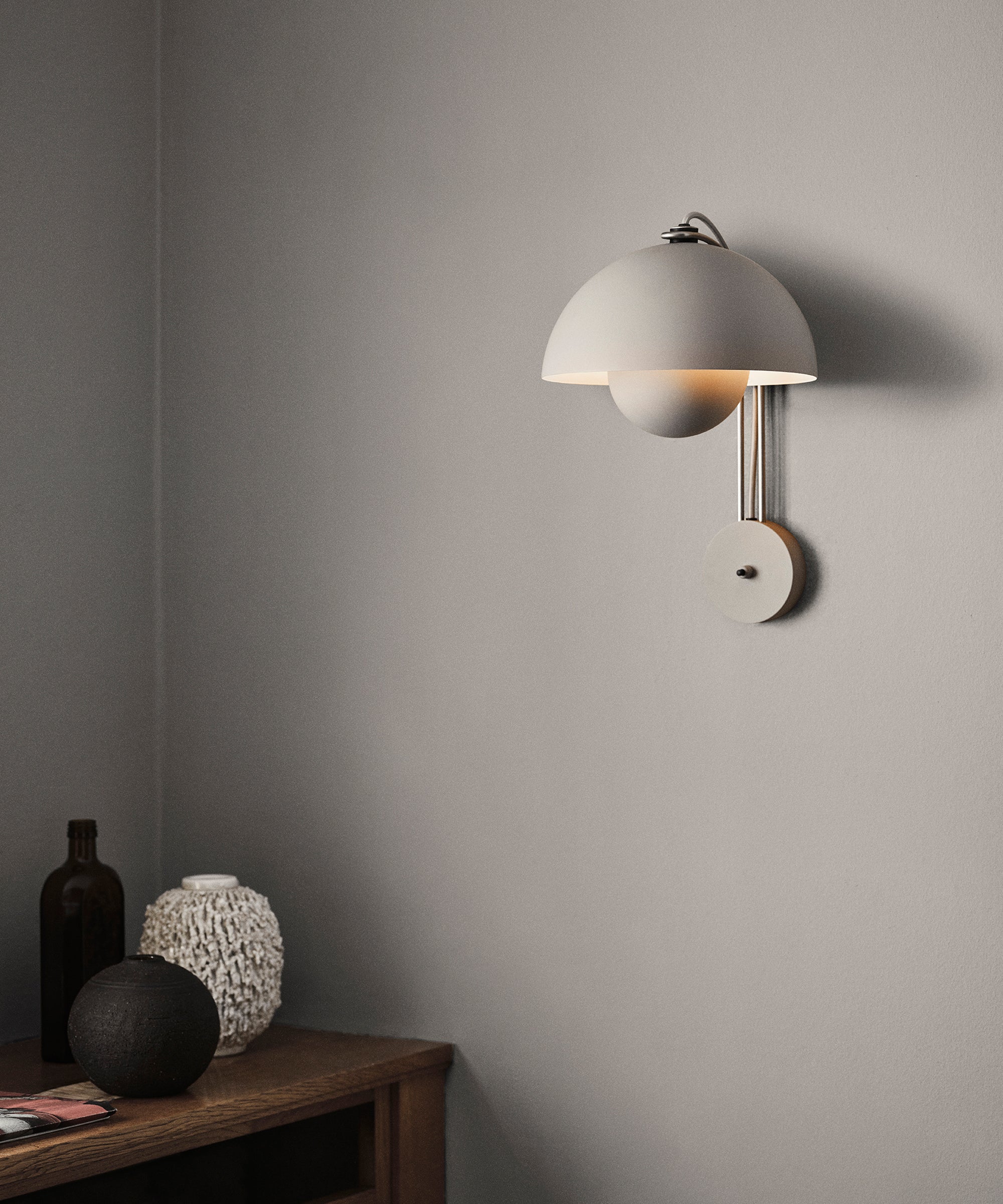 Flowerpot Wall Lamp VP8
