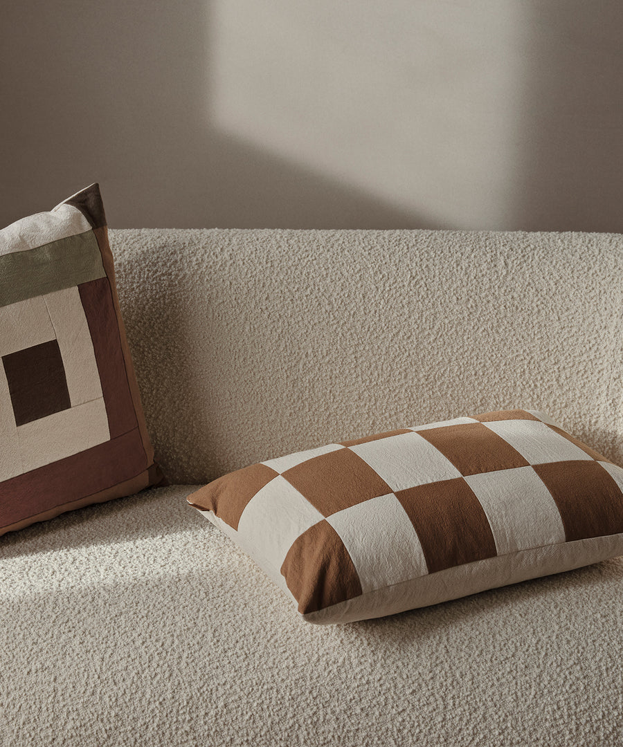 fold-patchwork-cushion-05