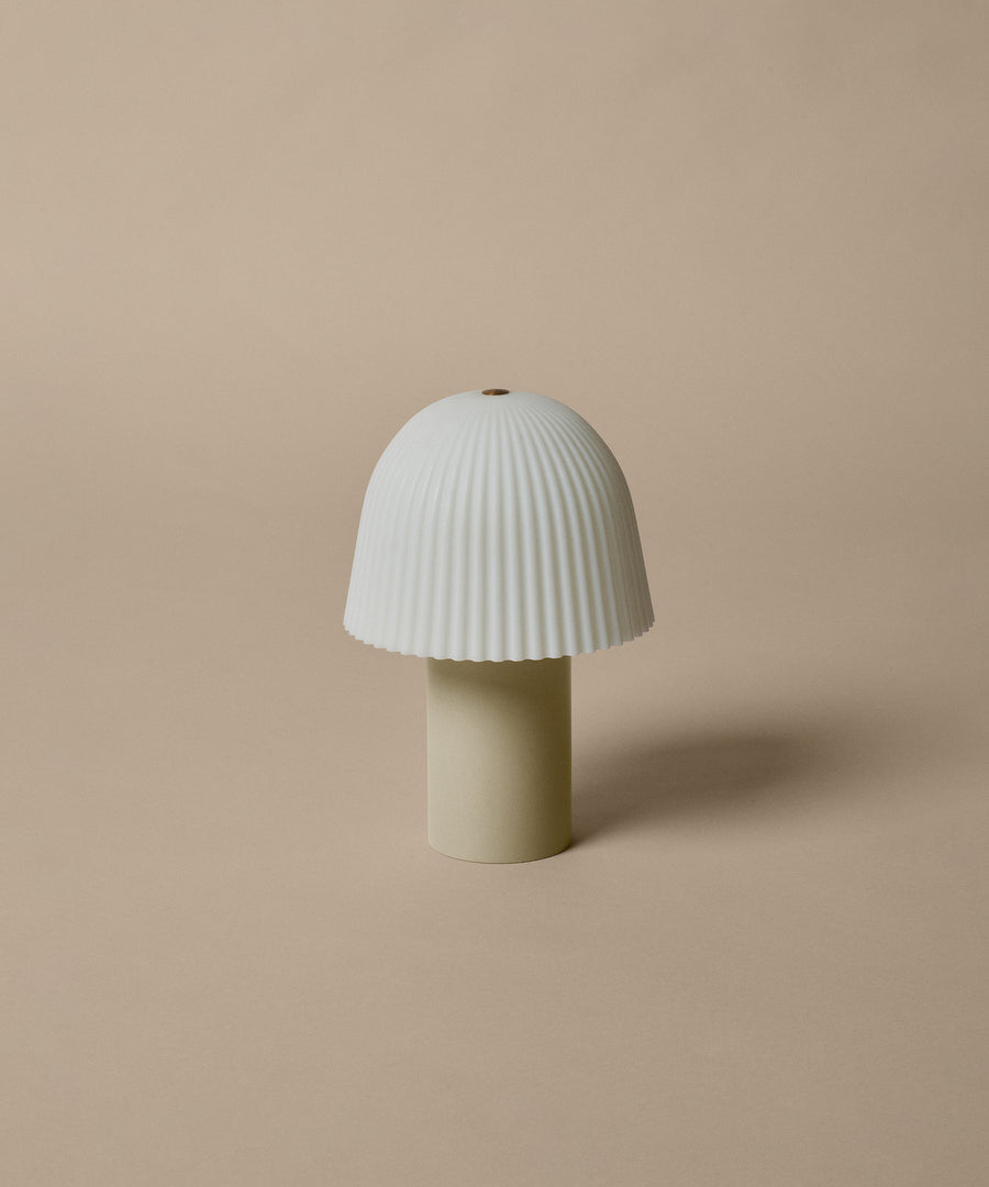 Frill Portable Lamp