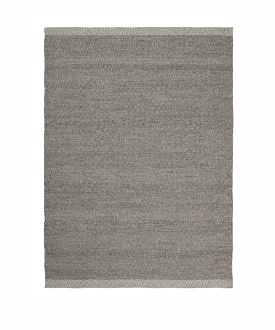 Frode Rug in Grey