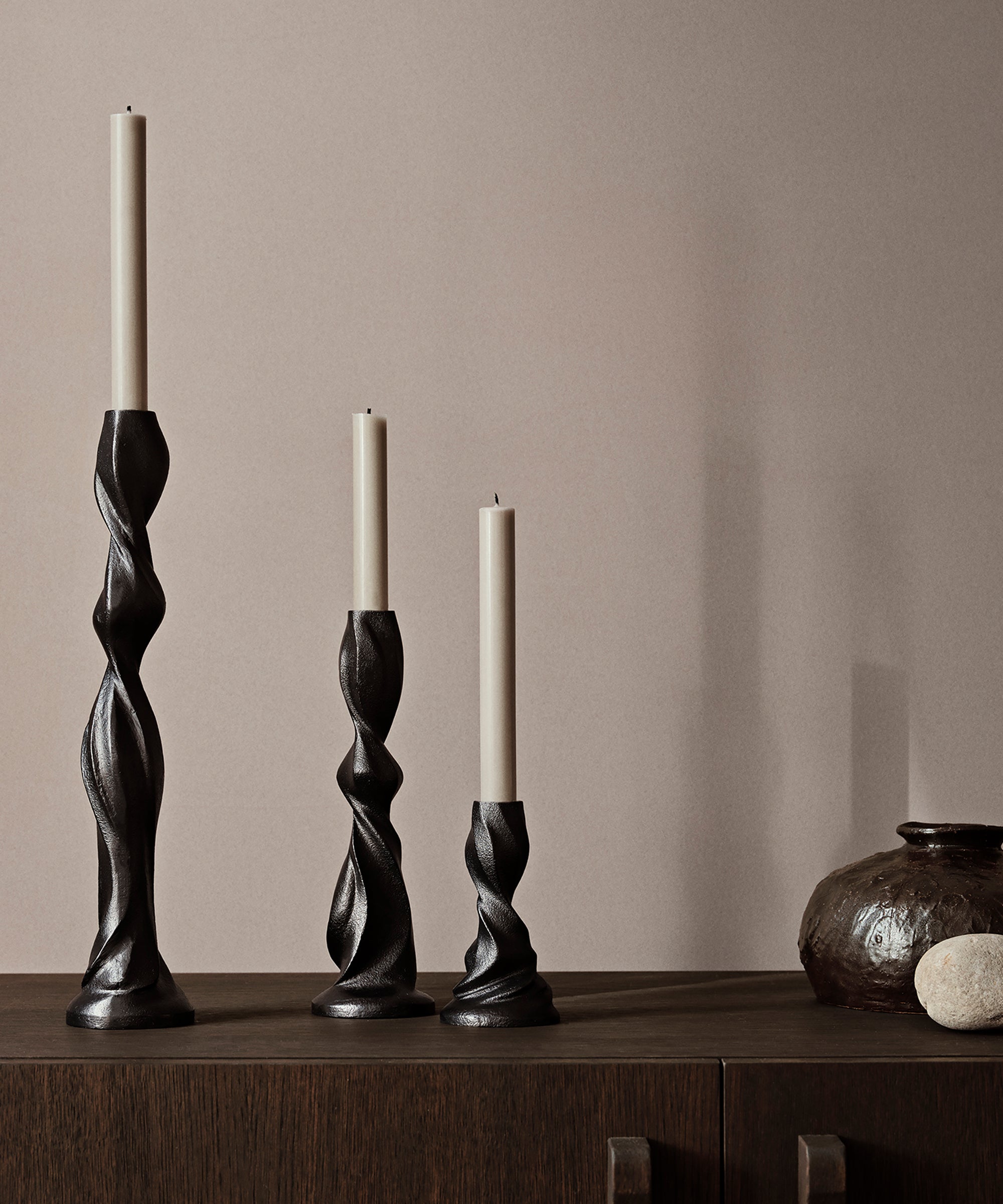 gale-candle-holder-02