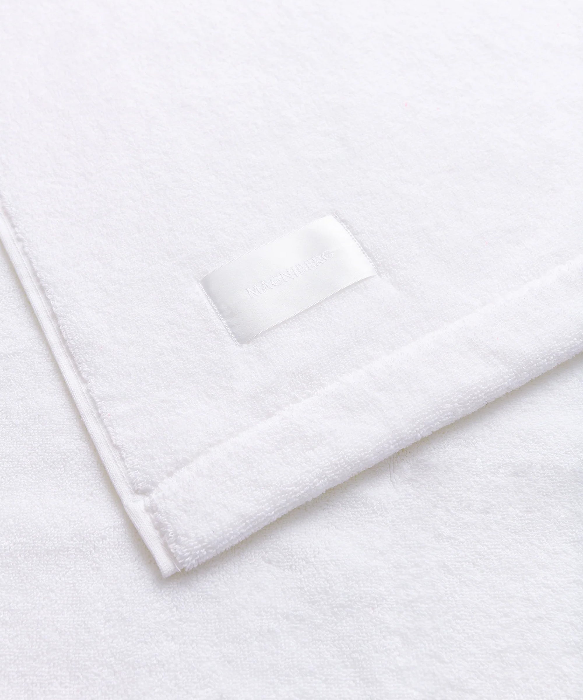 Gelato Bath Sheet, Frozen White