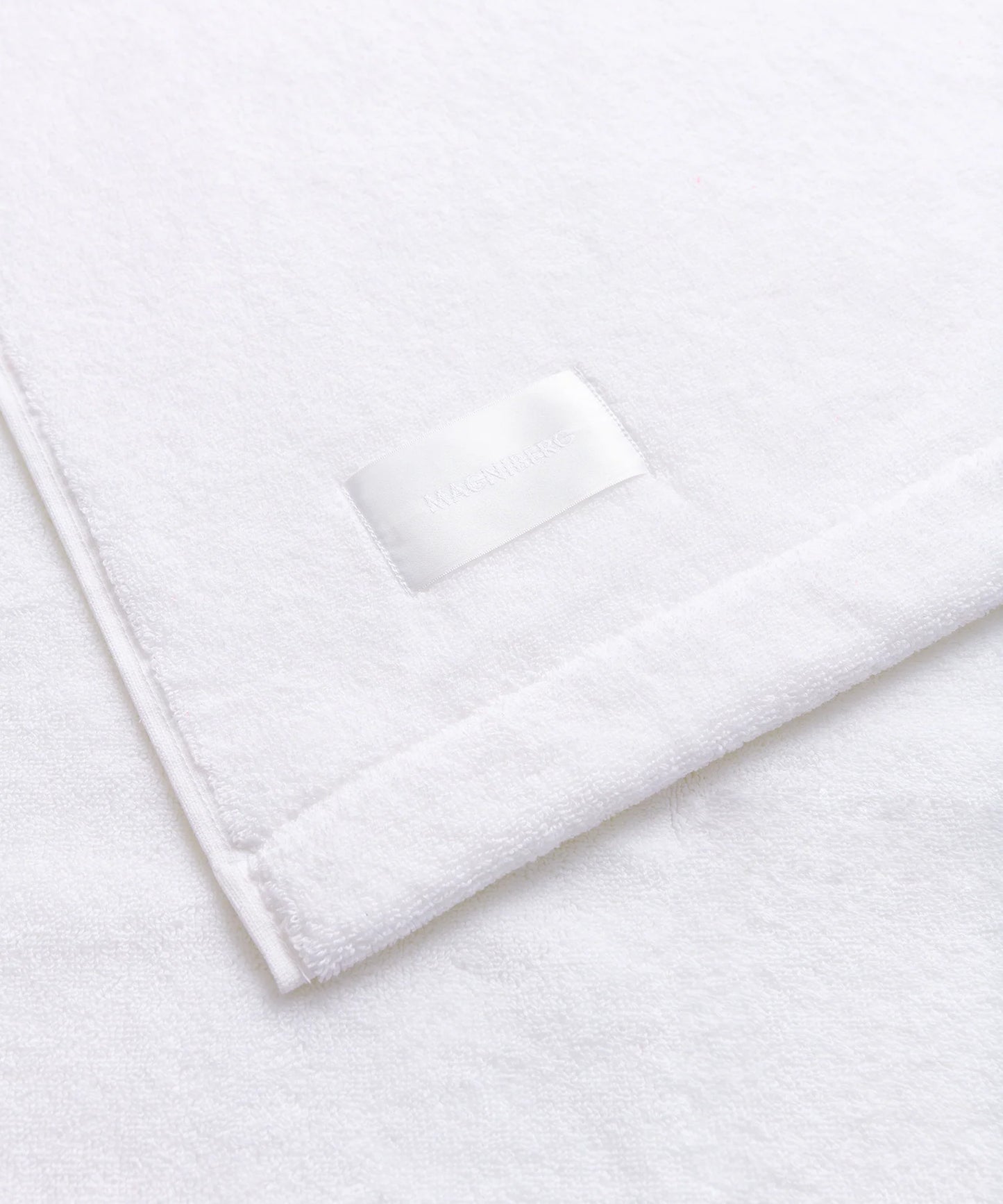 Gelato Bath Sheet, Frozen White