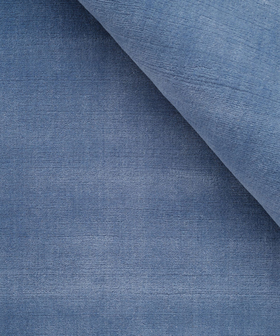 Halo Cloud Rug in Blue