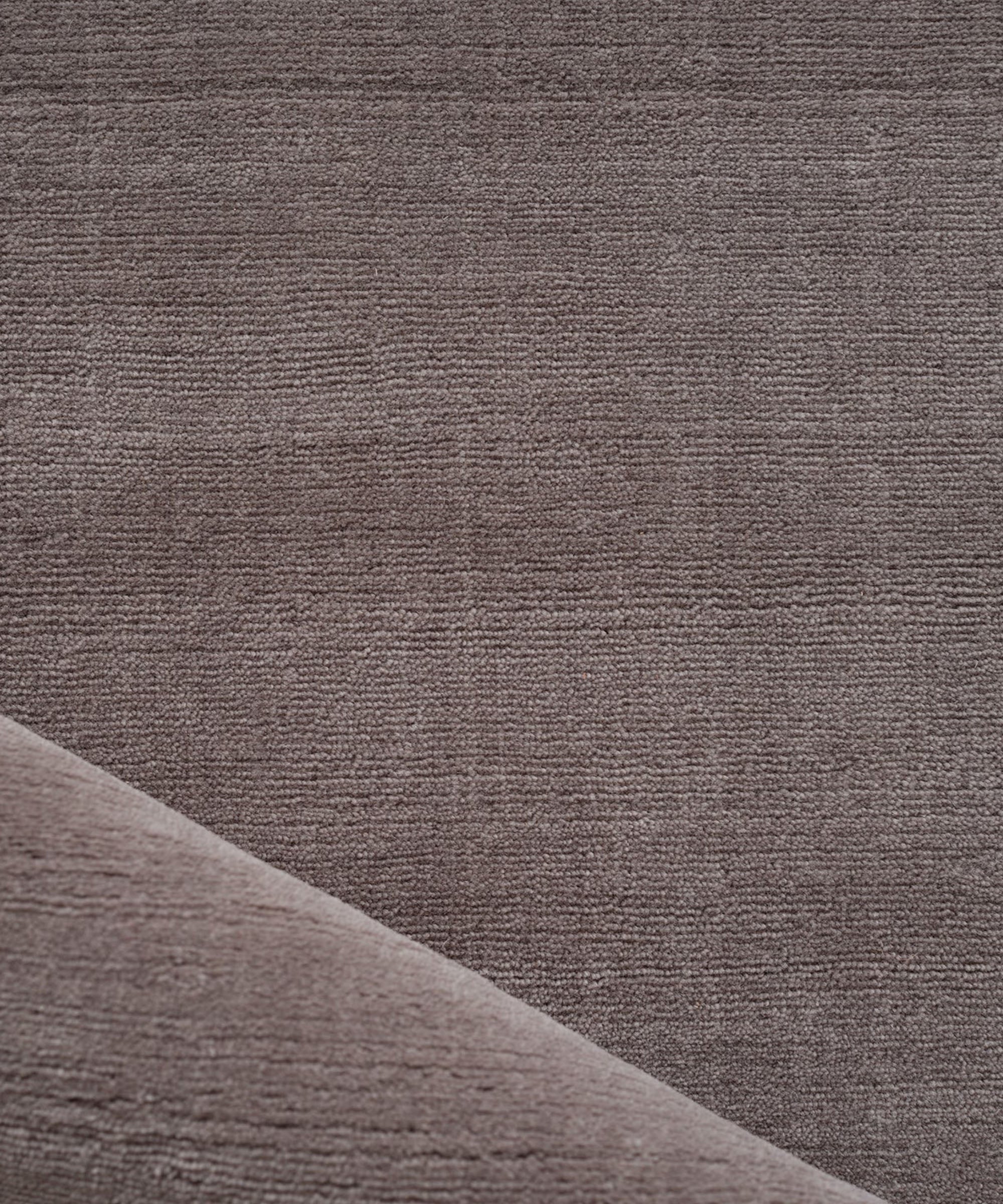 Halo Cloud Rug in Marble