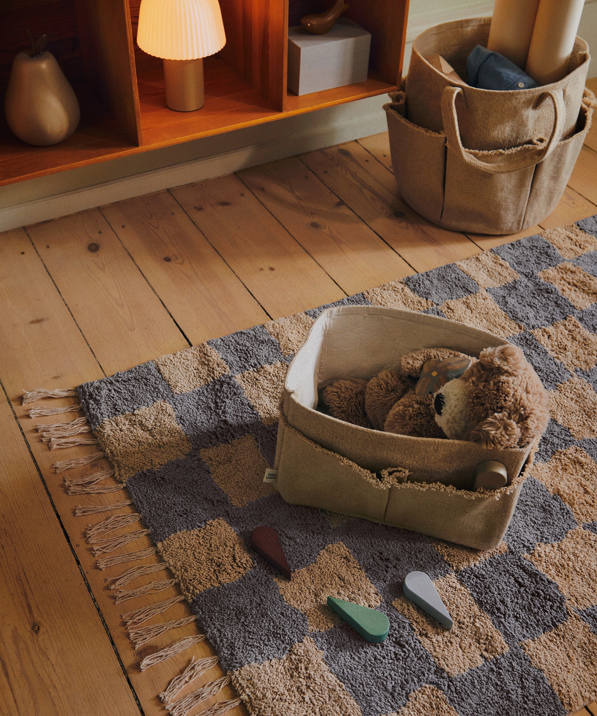 Hokan Textile Storage