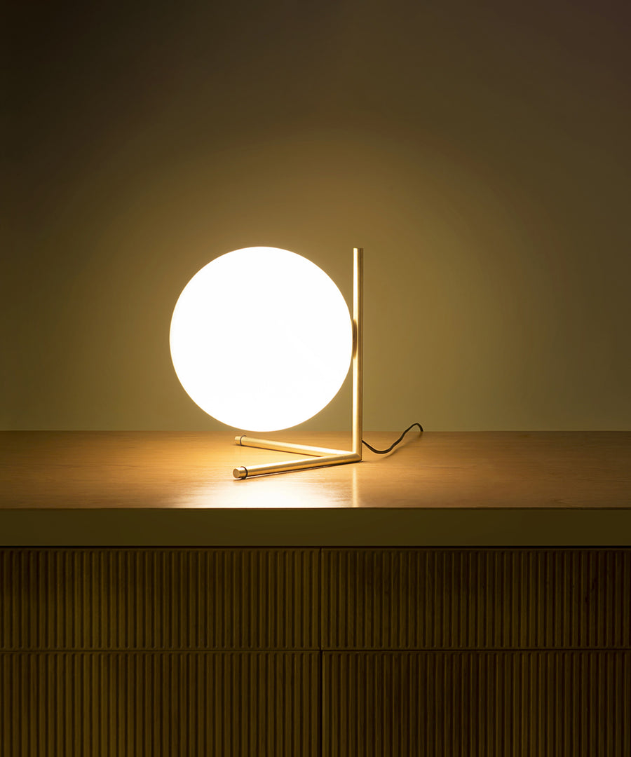 IC T2 Table Lamp