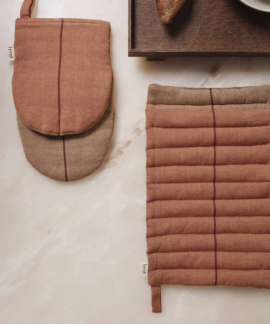 Ito Pot Holder, Set of 2