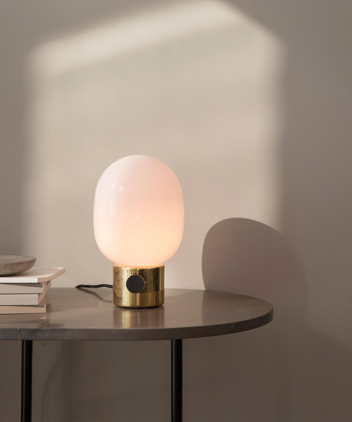 JWDA Metallic Table Lamp