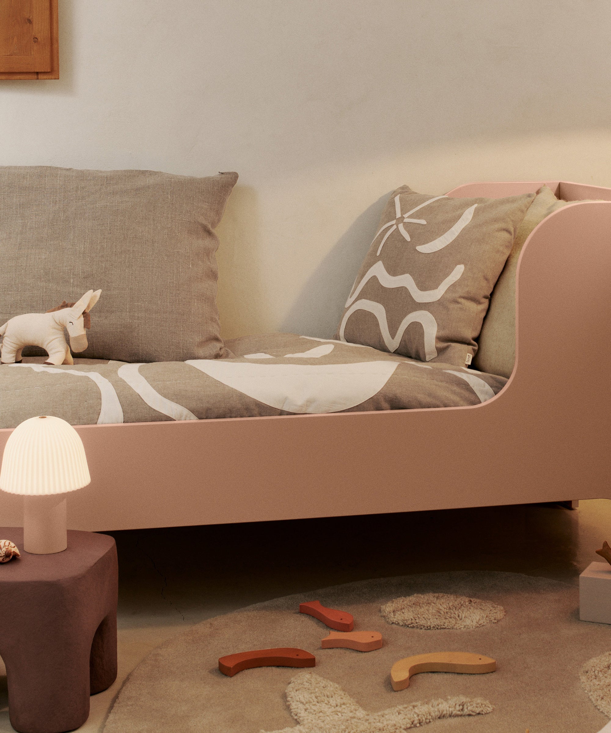 Kove Applique Quilted Blanket