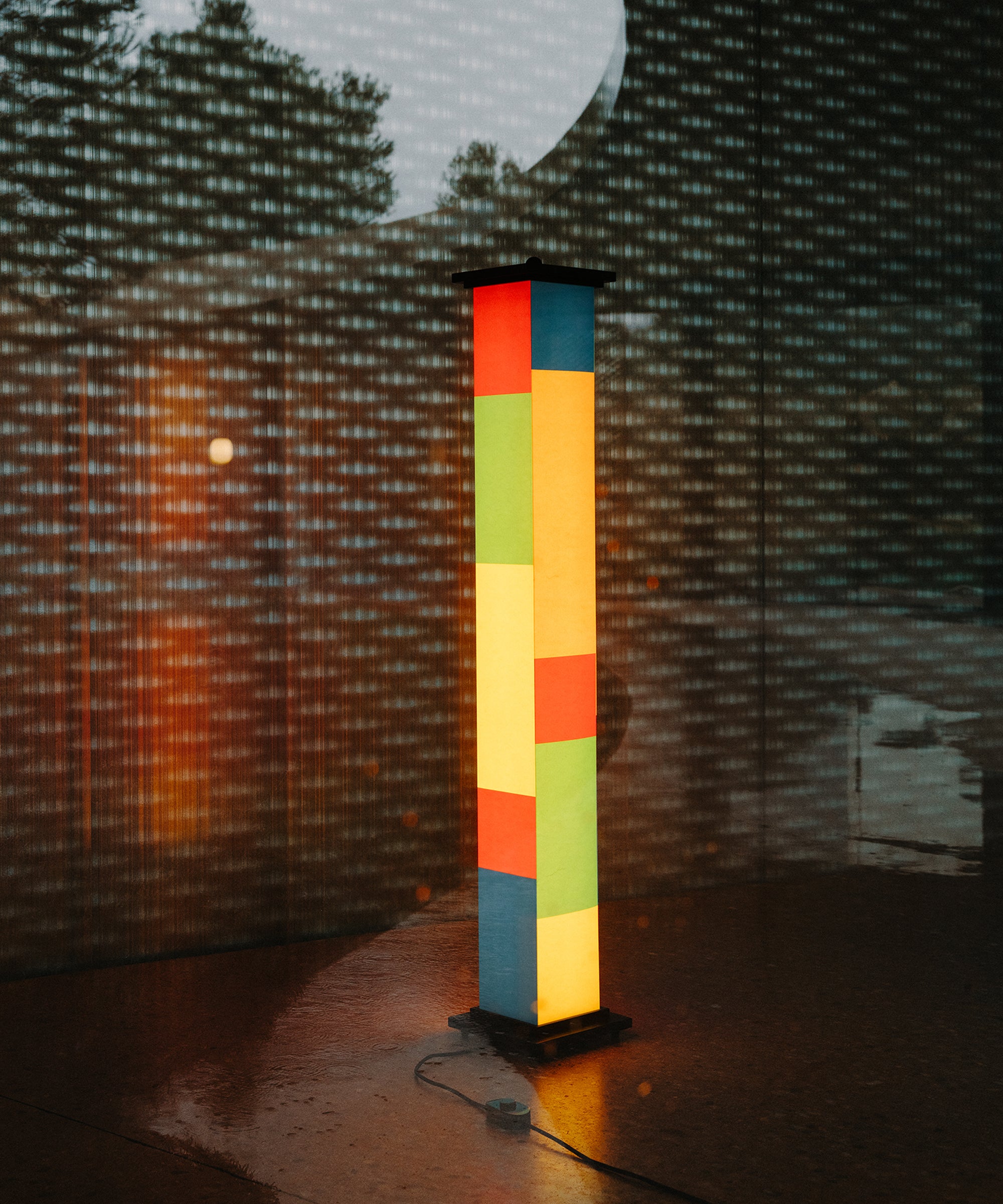La Bella Durmiente Floor Lamp