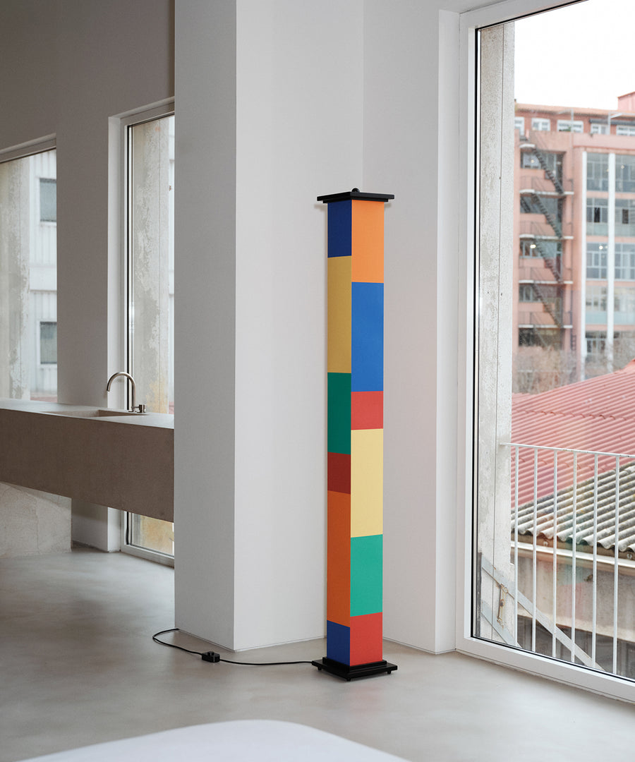 La Bella Durmiente Floor Lamp