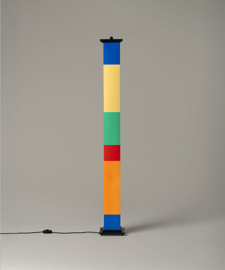 La Bella Durmiente Floor Lamp