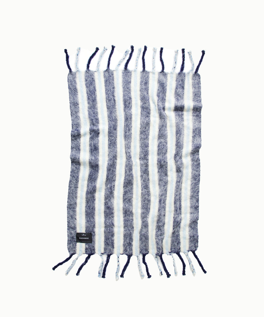 Lady Blanket, Blue Five