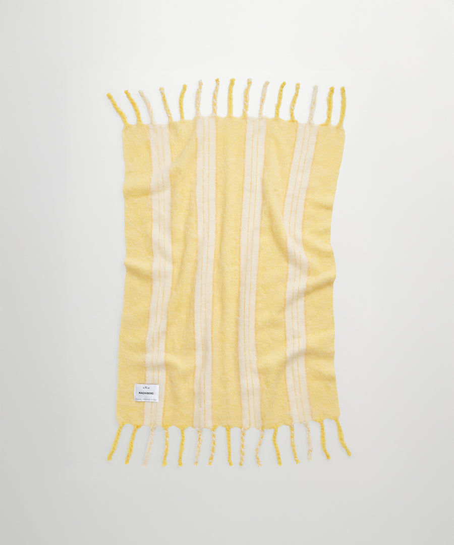 Lady Blanket, Yellow One