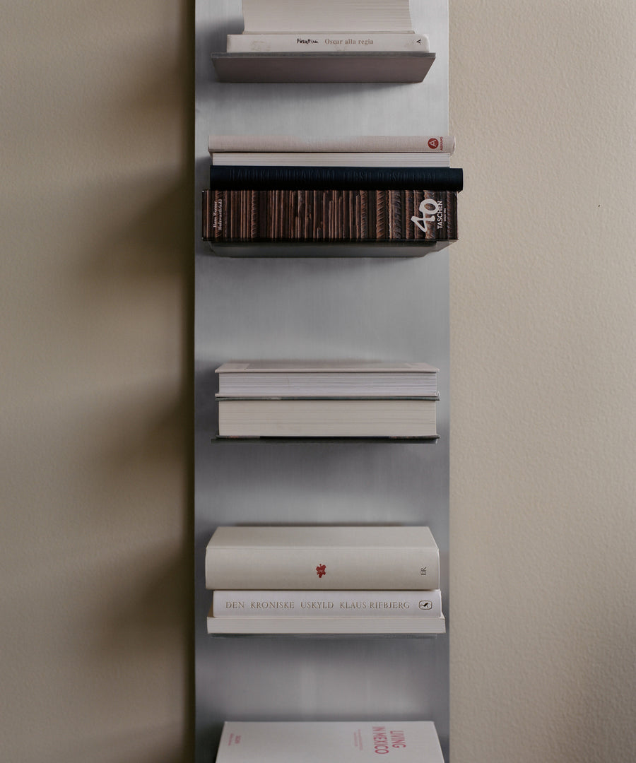 Lager Wall Shelf Tall