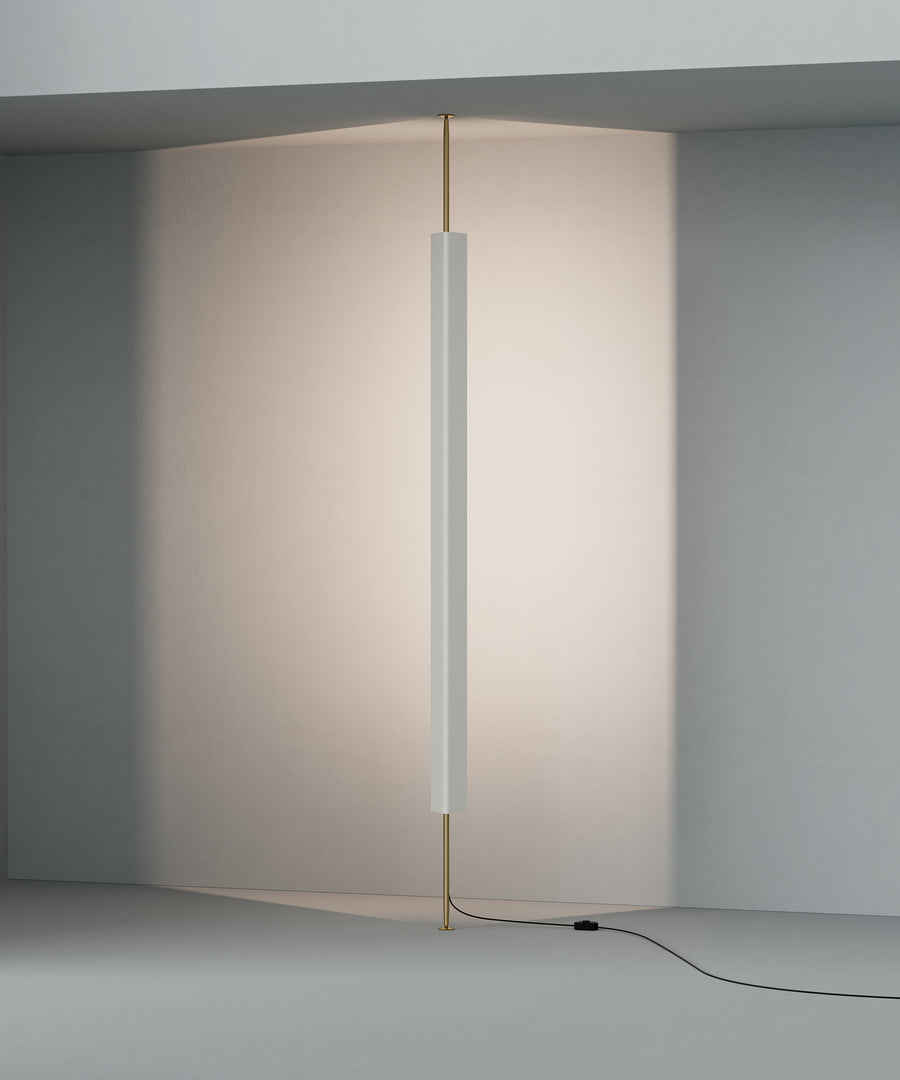 LT8 Floor Lamp