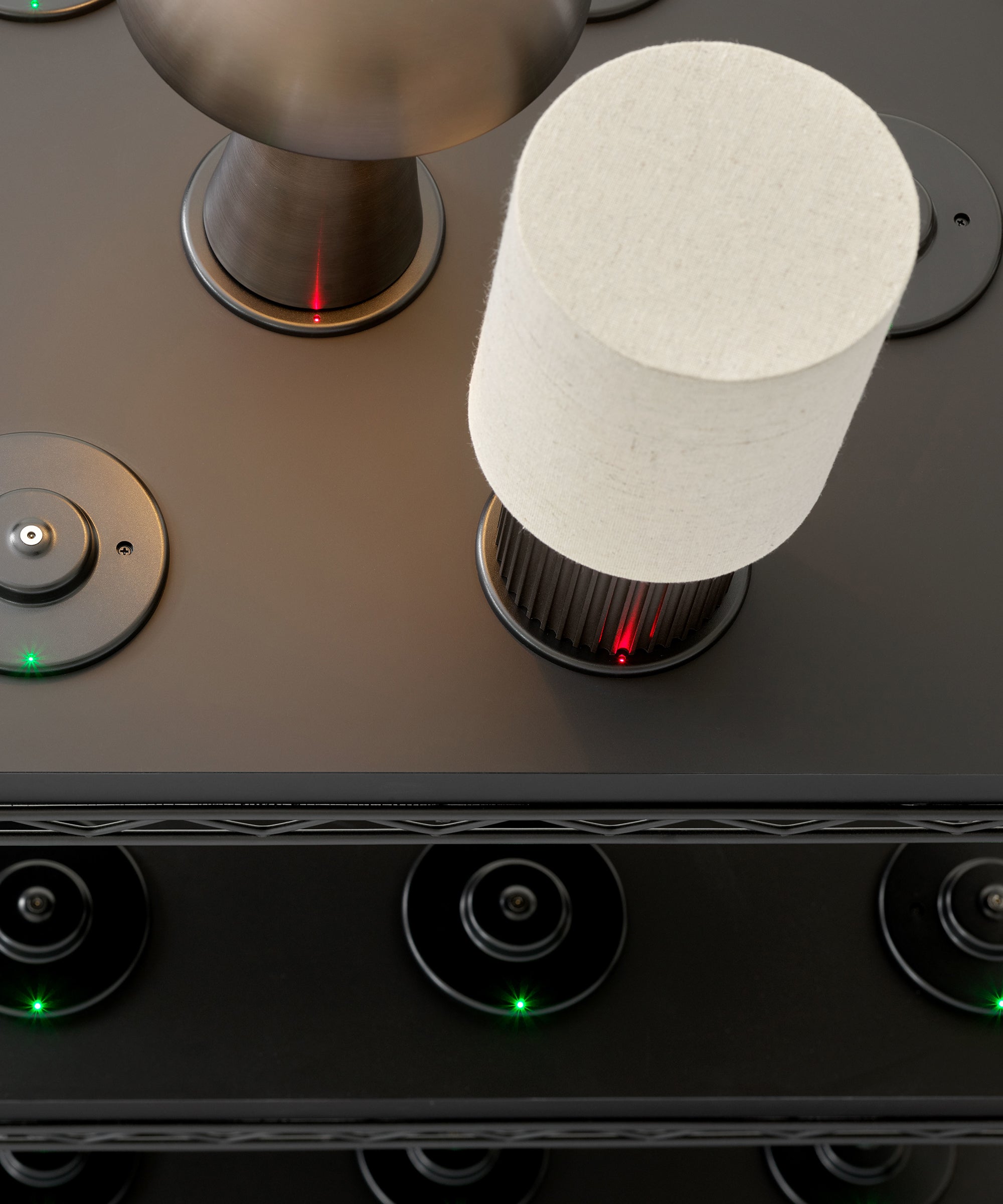 Manhattan Portable Lamp SC52