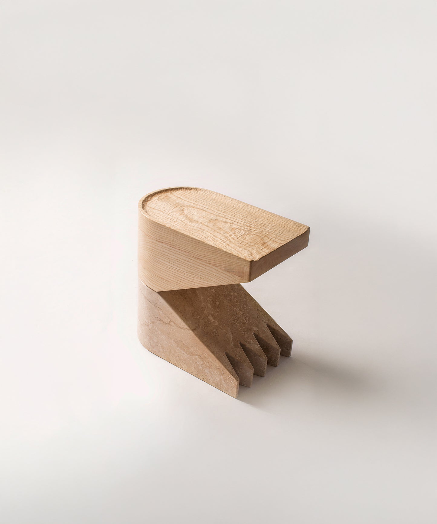 Mannu Side Table