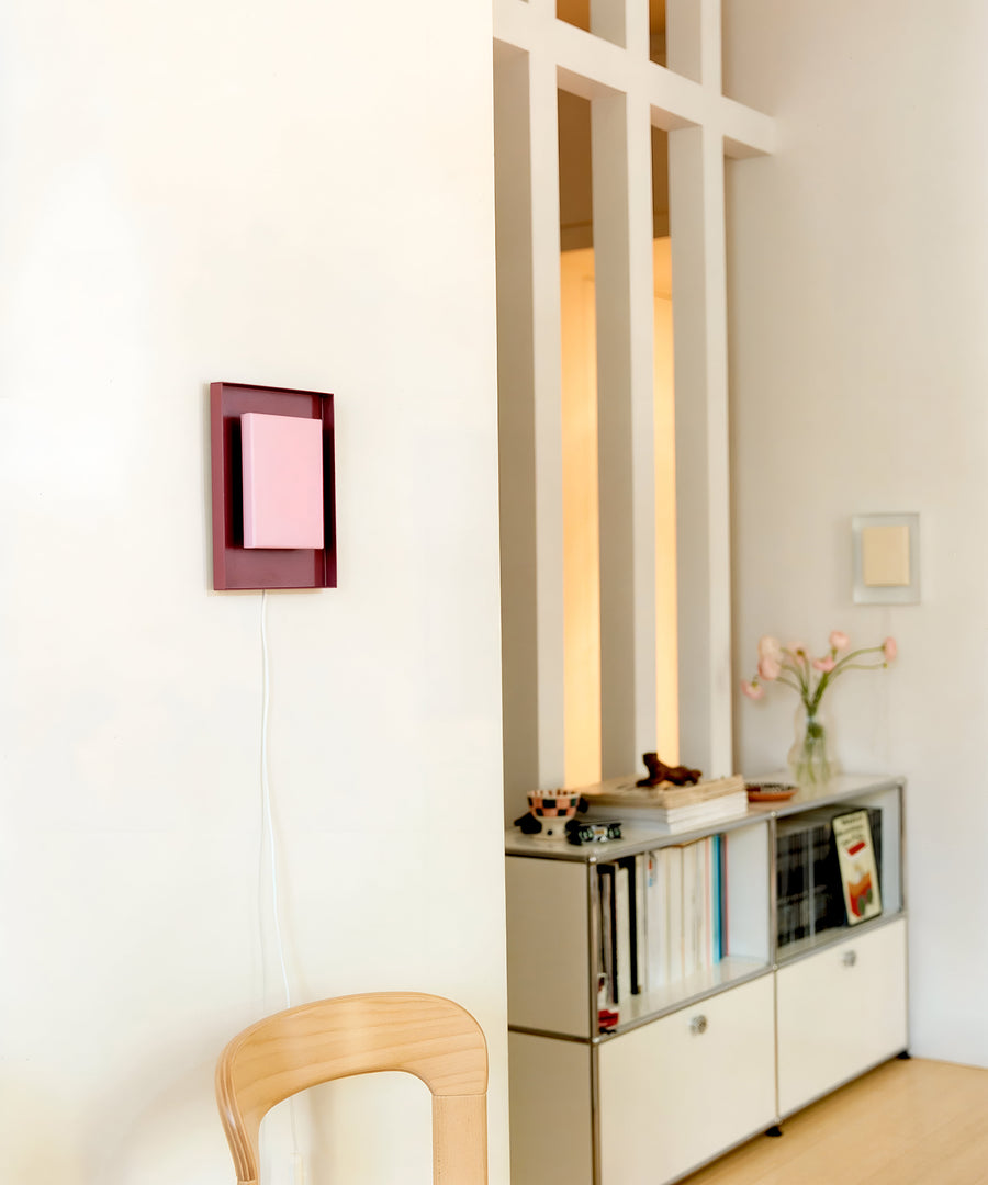 Mira Sconce