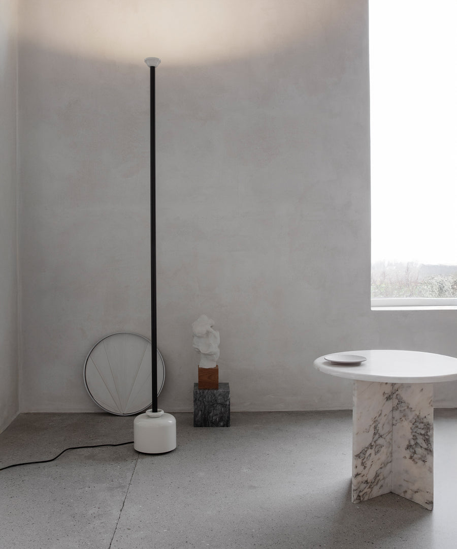 Model 1095 Floor Lamp