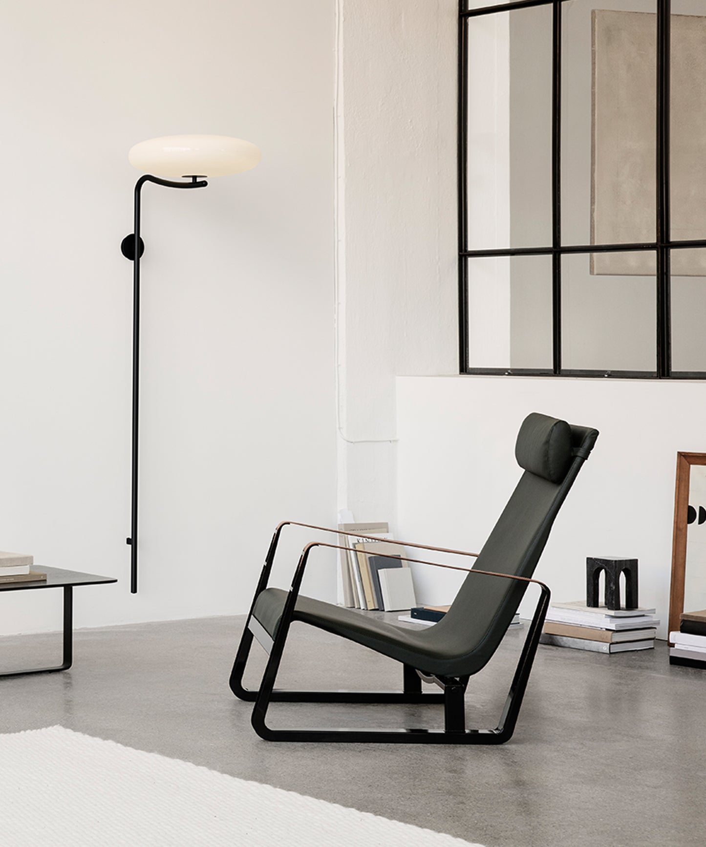 Model 2065 Wall Lamp