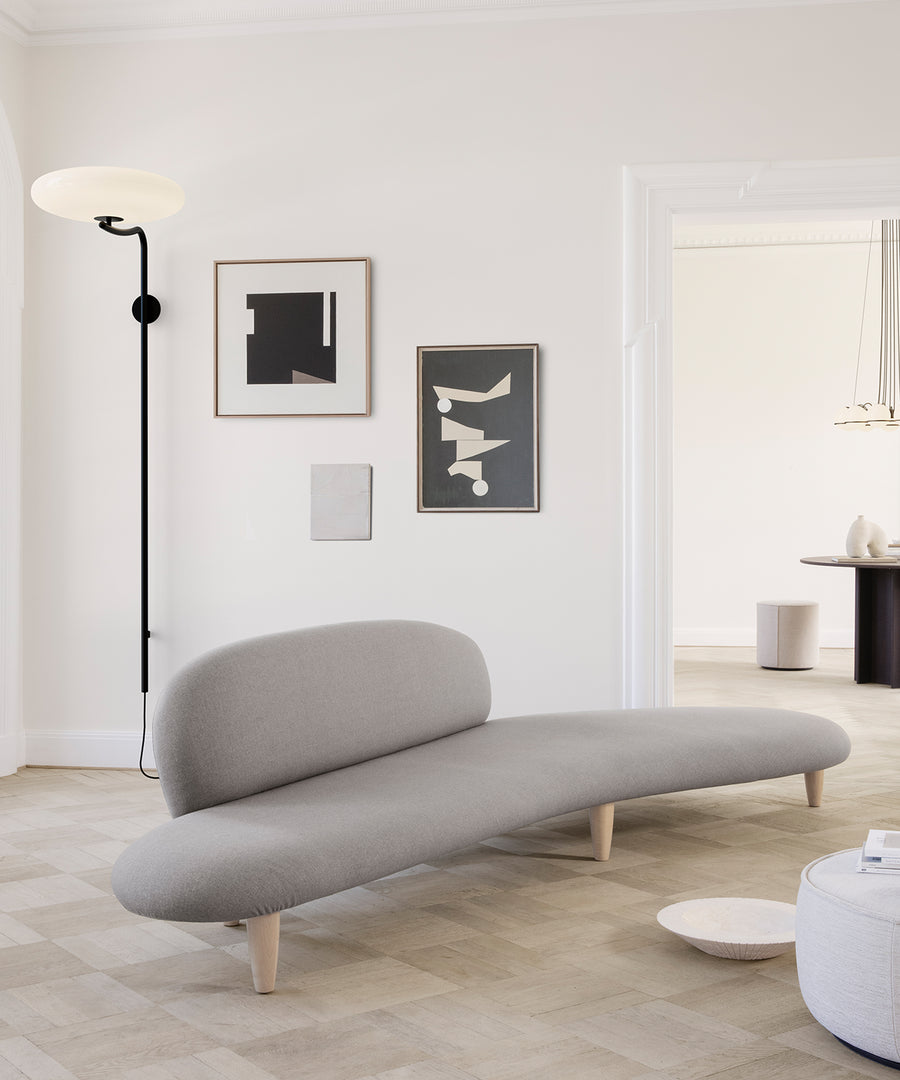 Model 2065 Wall Lamp