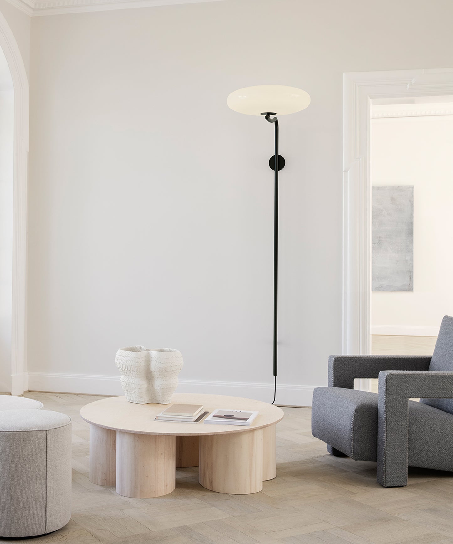 Model 2065 Wall Lamp