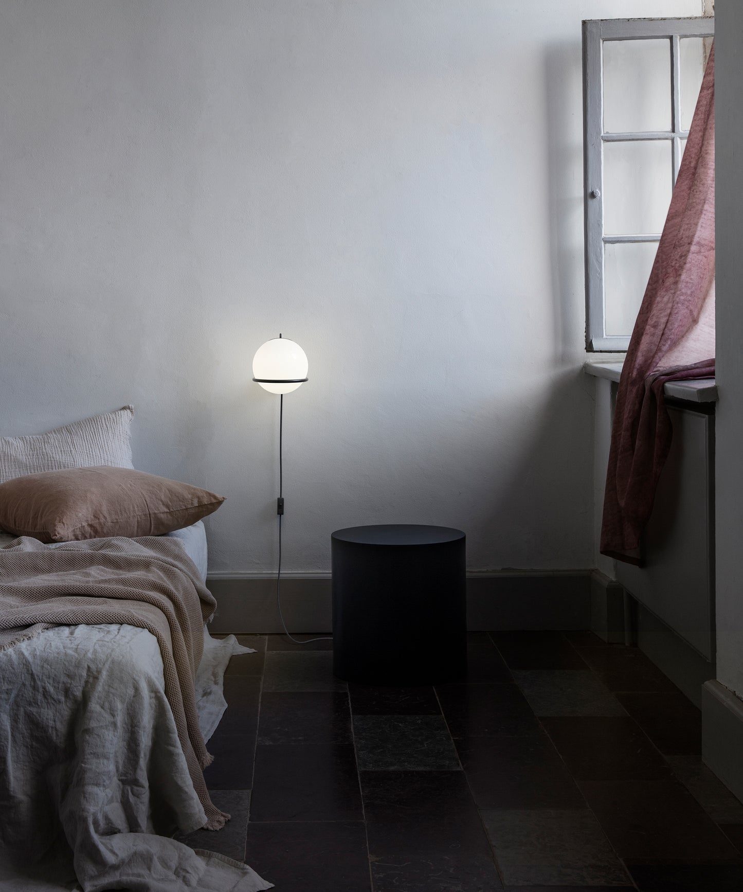 Model 238-1 Wall Lamp, with Switch