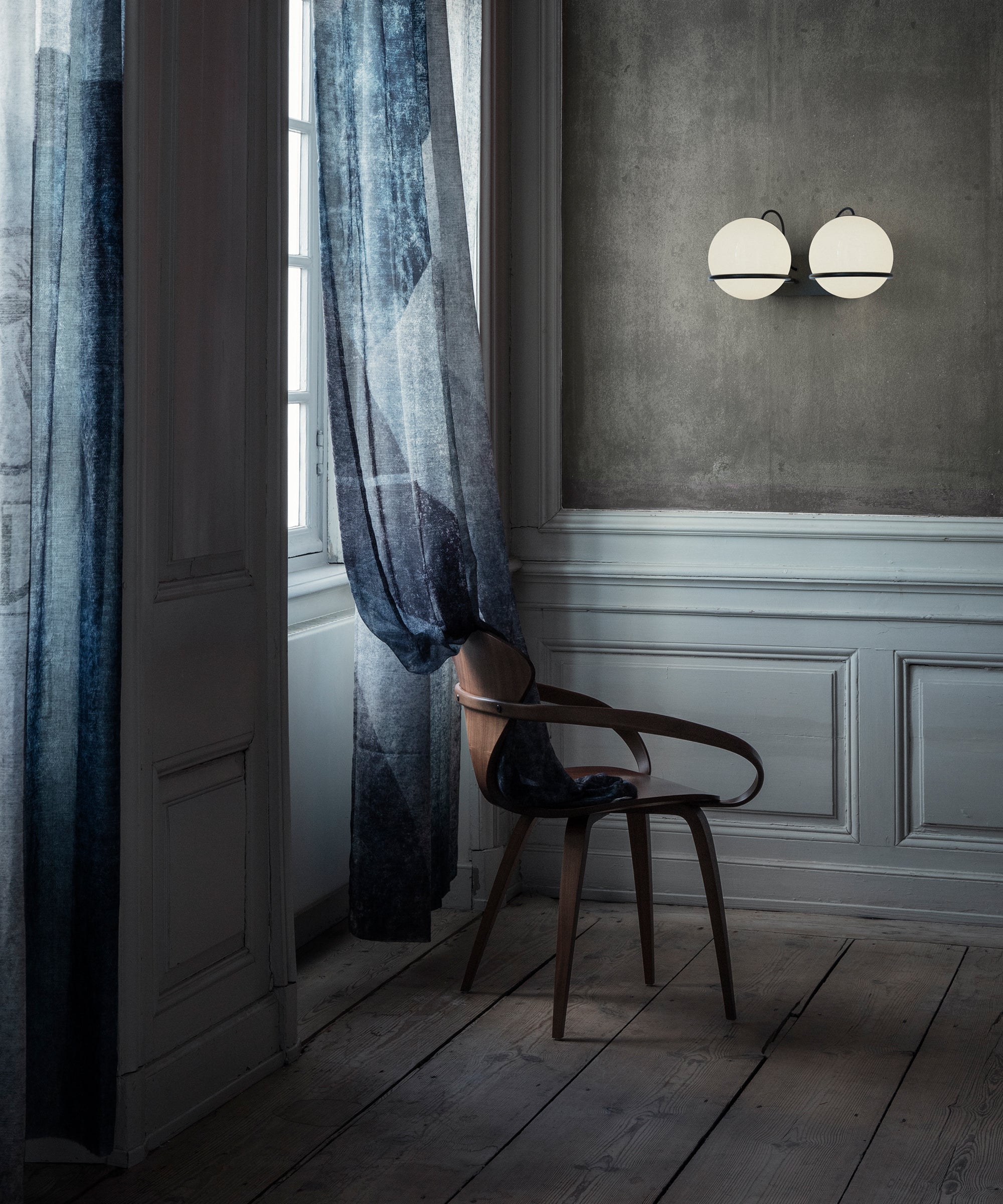 Model 238-2 Wall Lamp