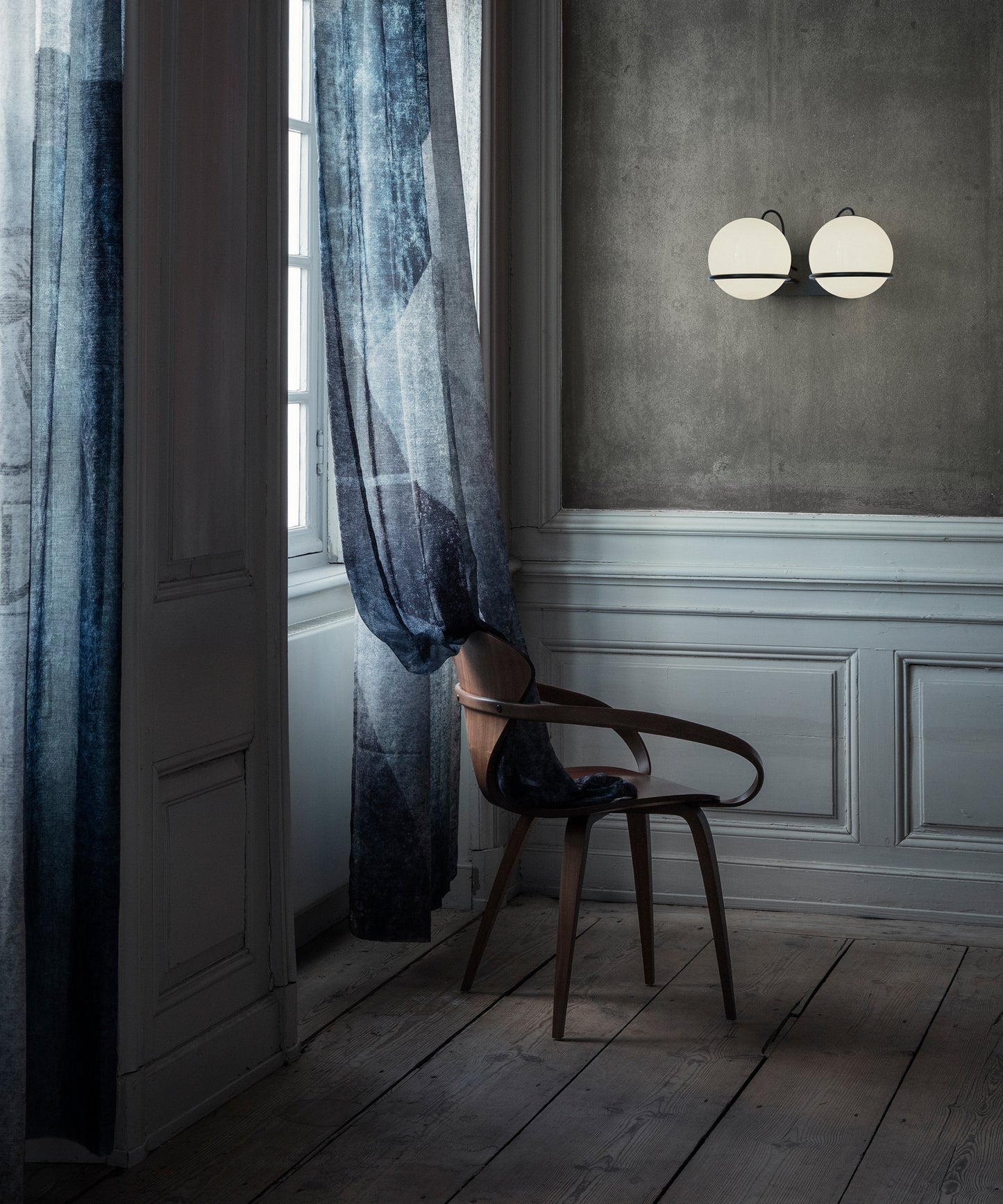 Model 238-2 Wall Lamp