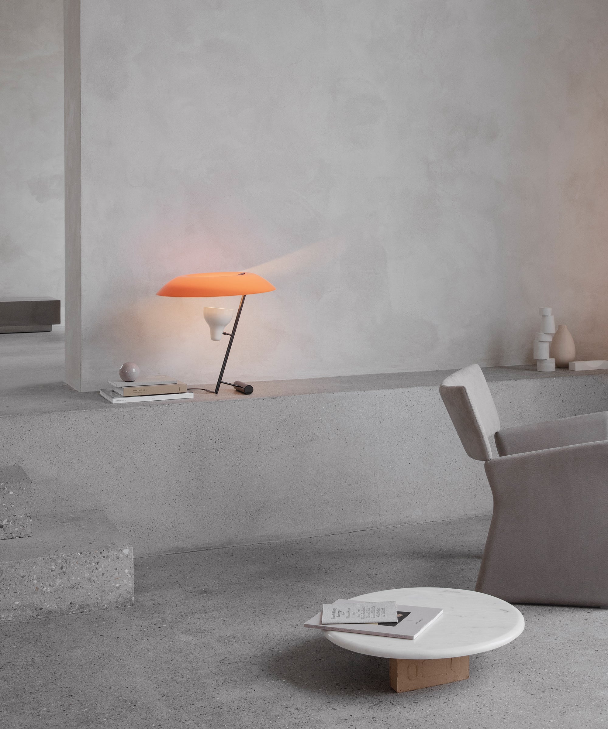 Model 548 Table Lamp