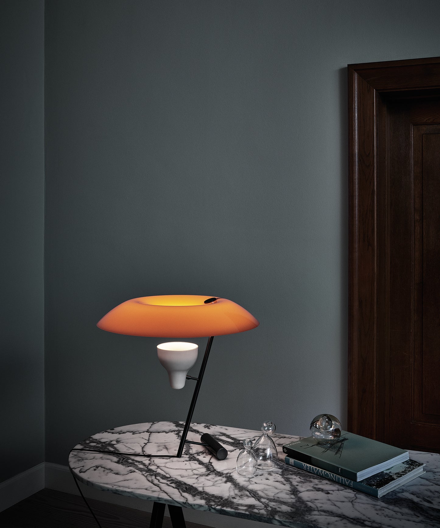 Model 548 Table Lamp
