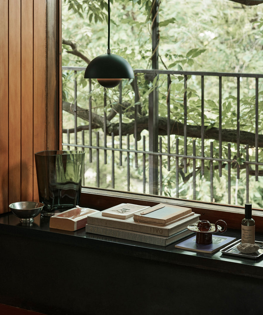 Momento Candleholder JH39