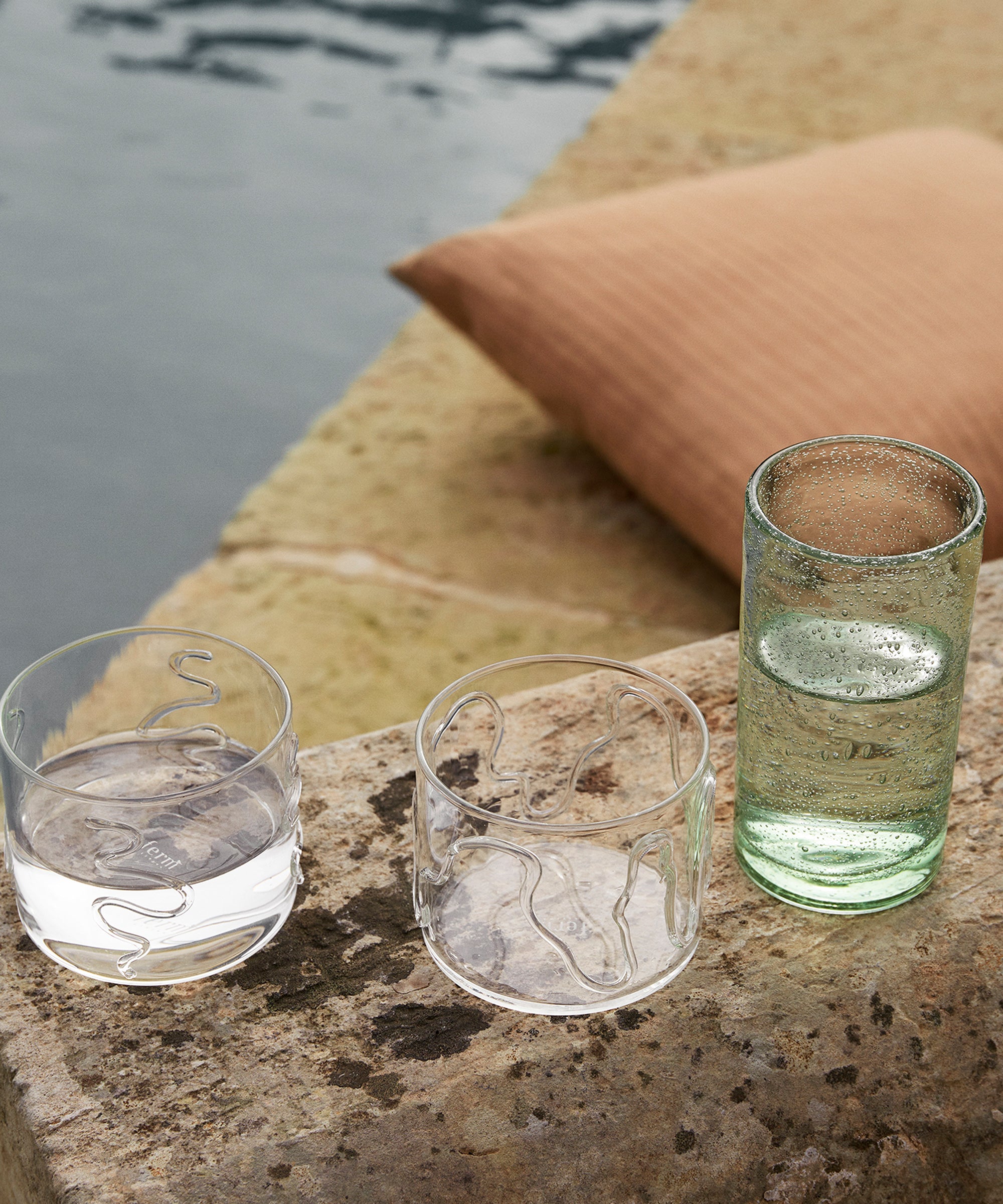 Oli Water Glass