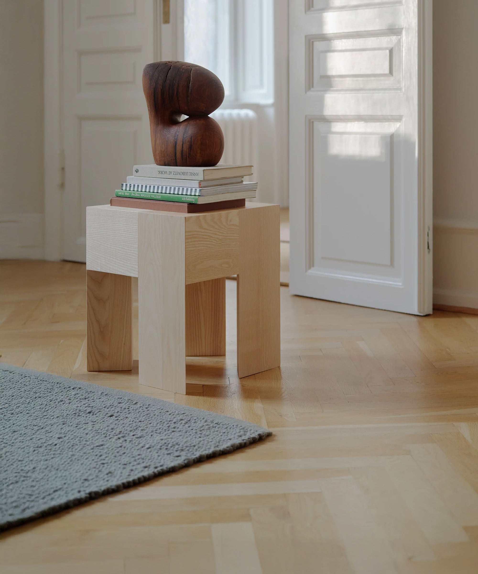 Pebbled Poem Rug in Moss