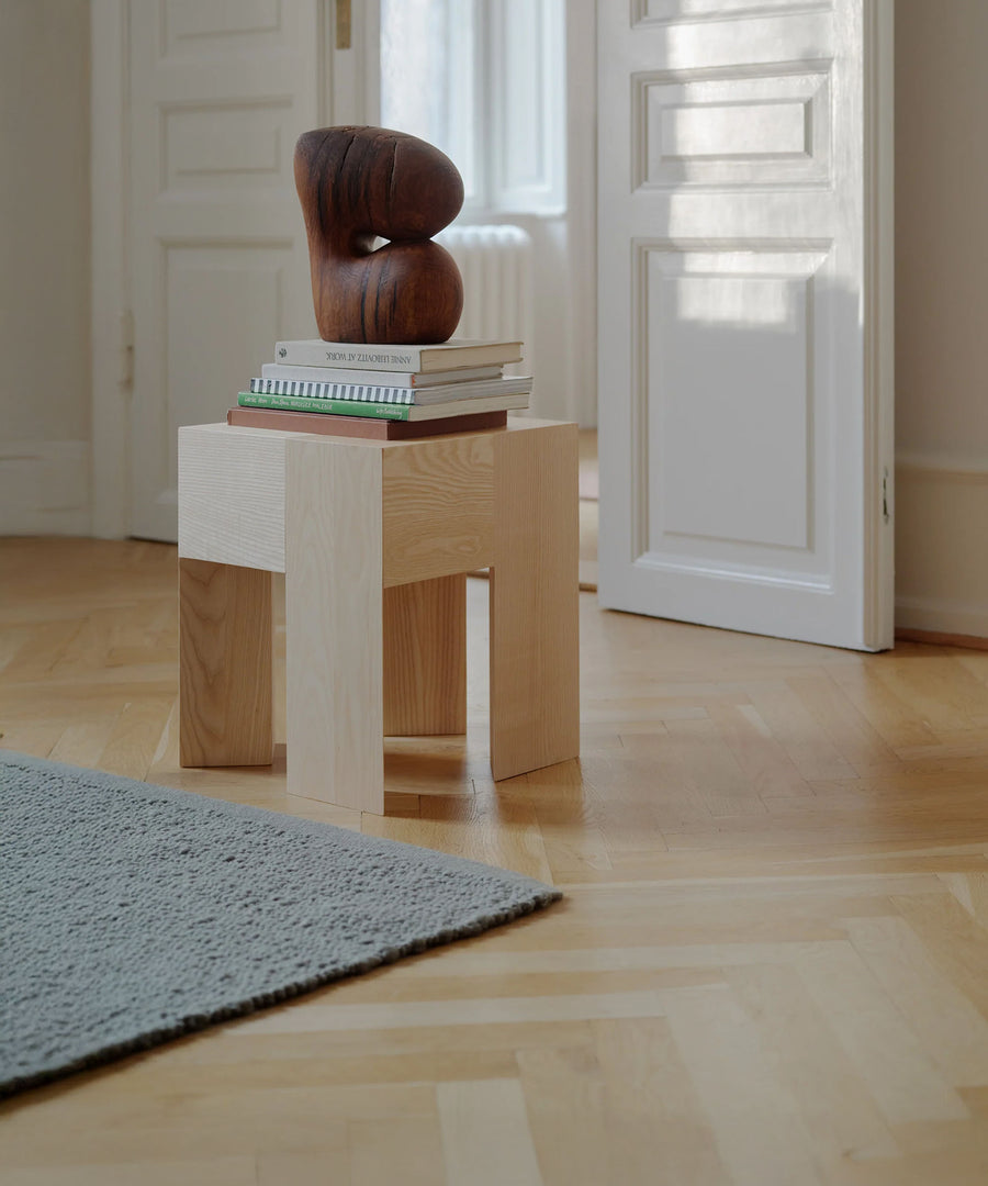 Pebbled Poem Rug in Moss