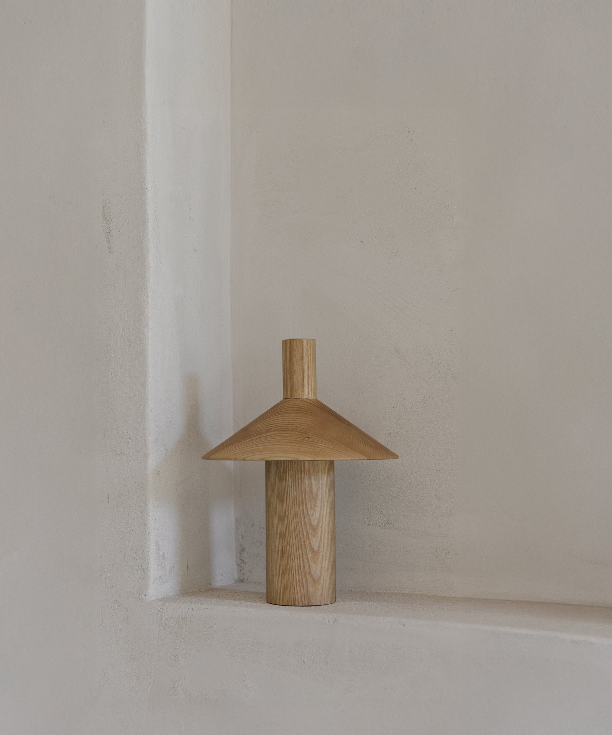 Pepa Portable Table Lamp