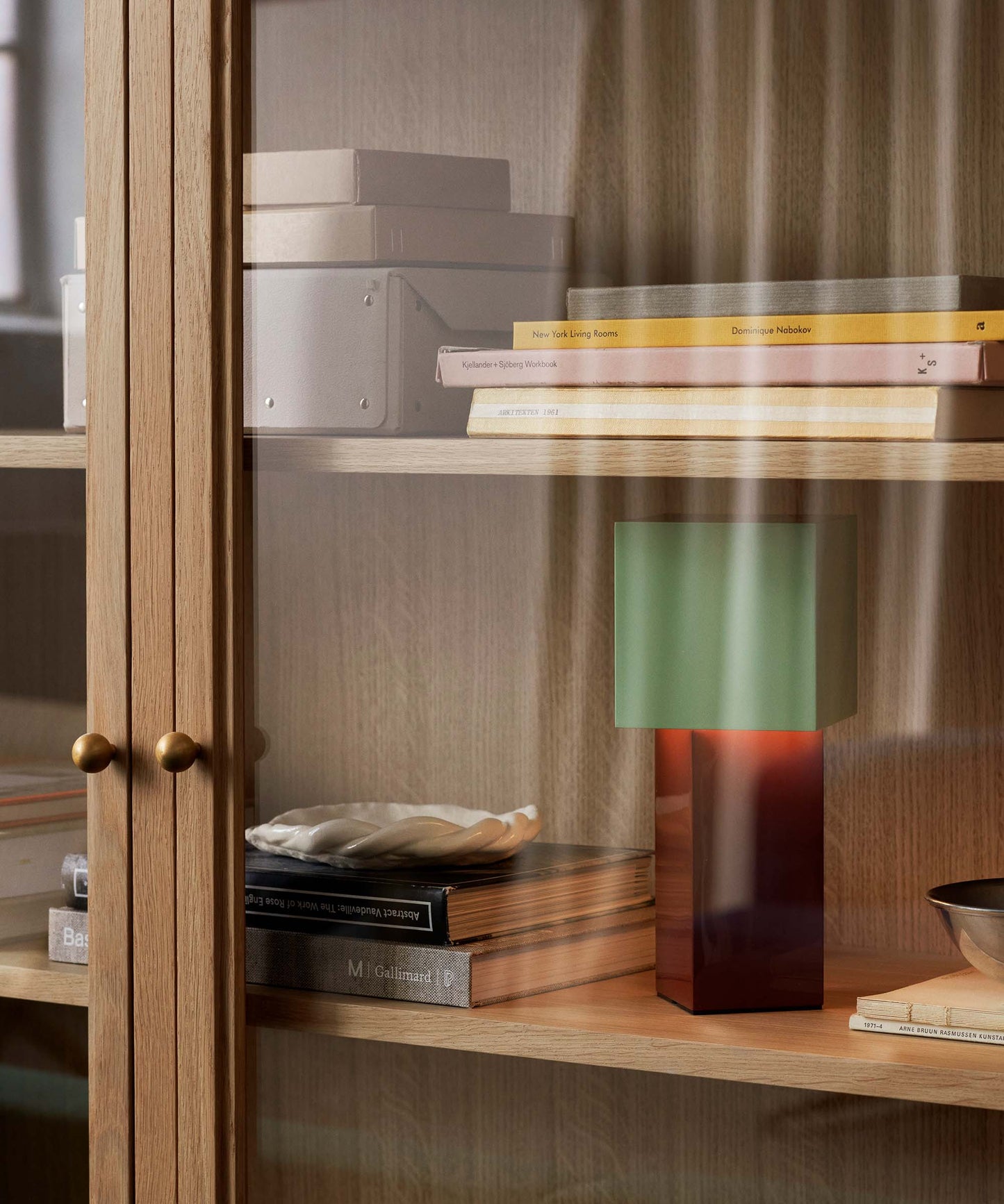 Pivot Portable Lamp ATD7