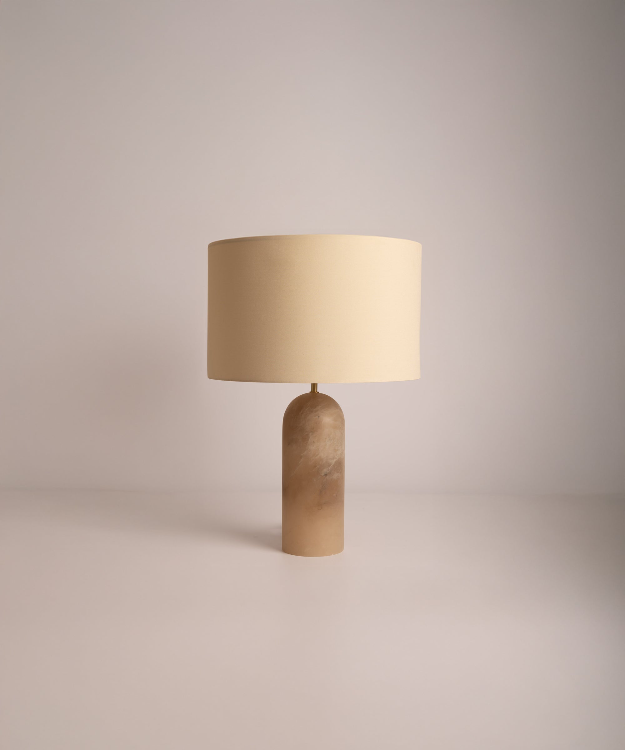 Pura Table Lamp