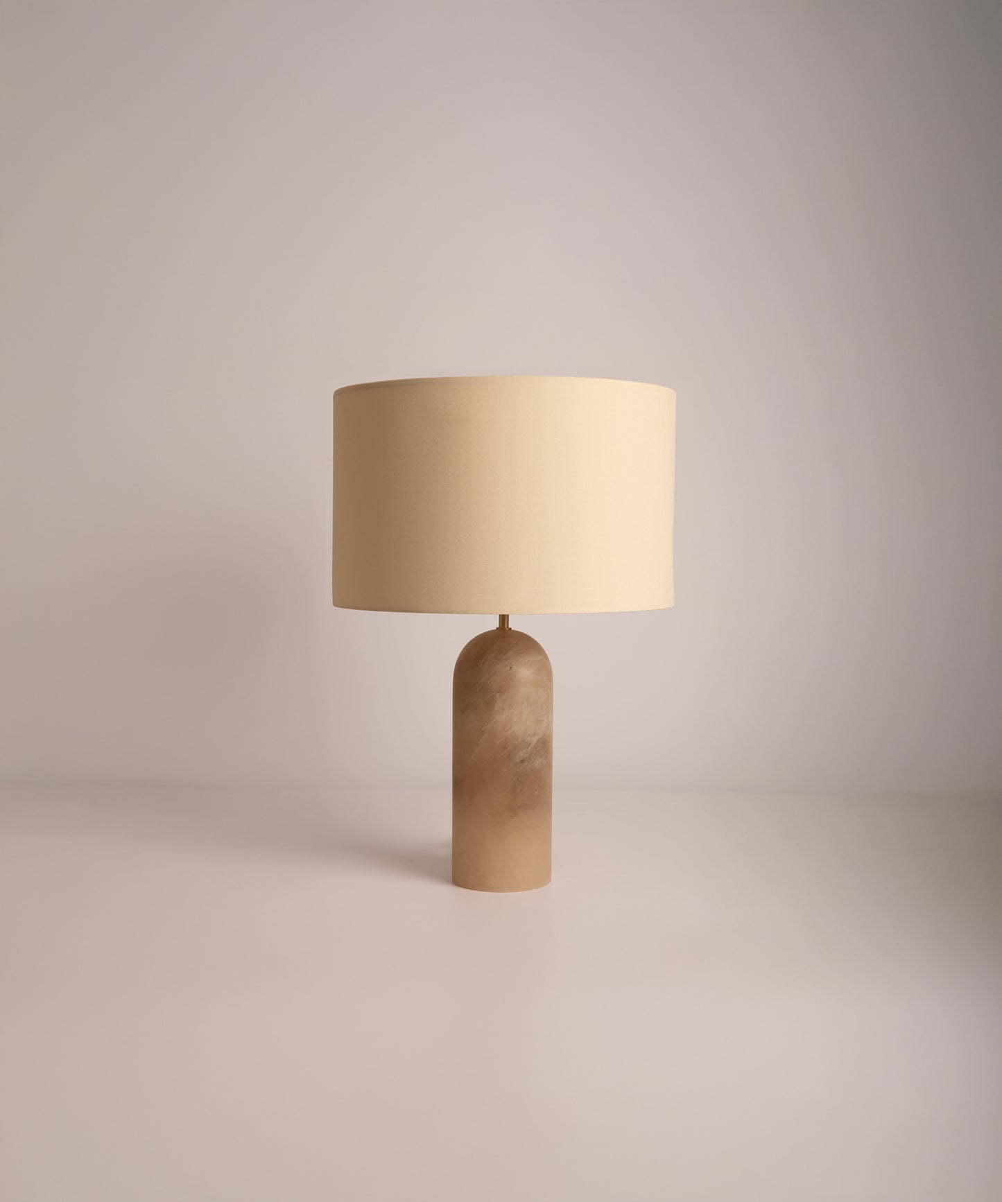 Pura Table Lamp