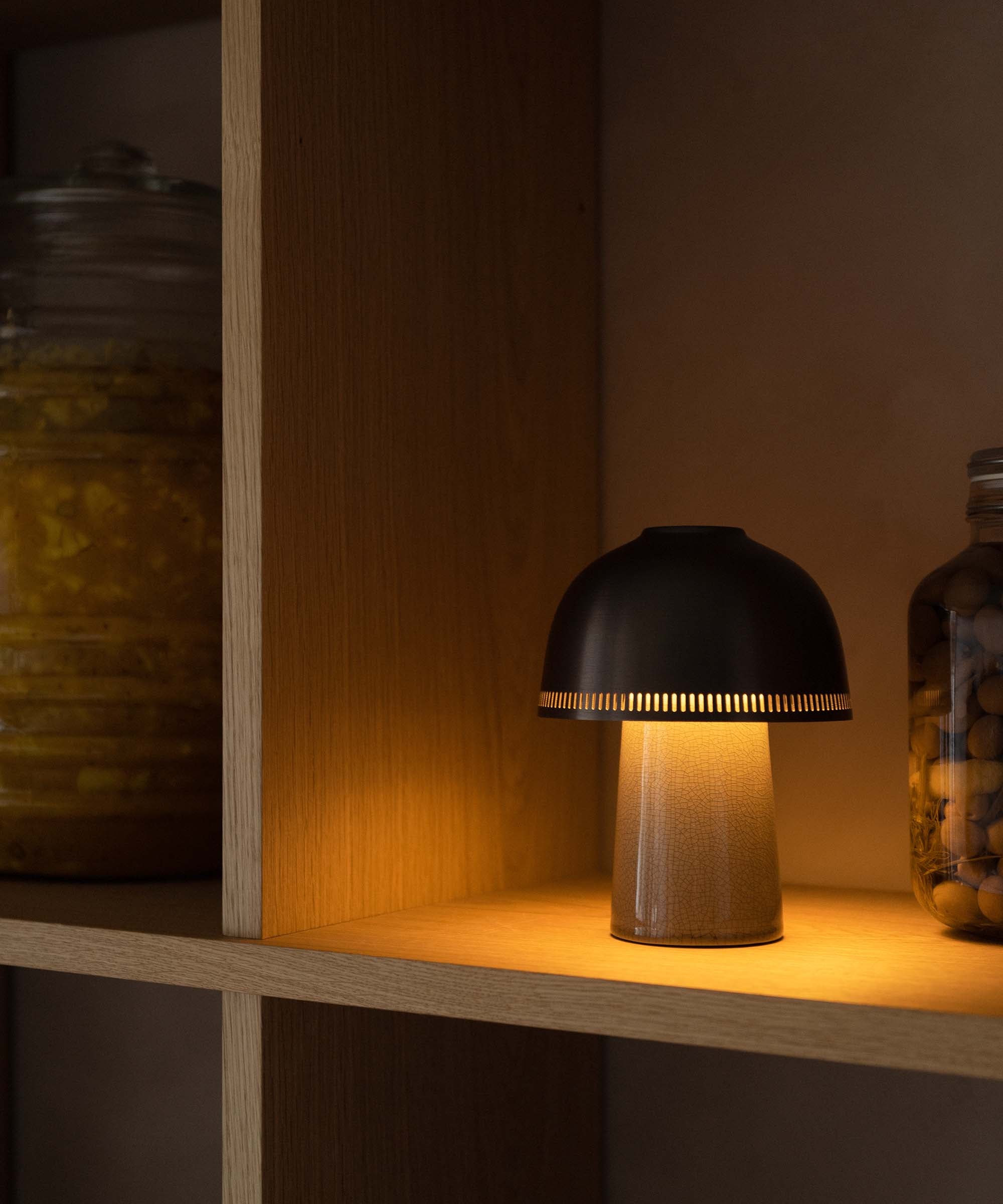 Raku Portable Lamp SH8